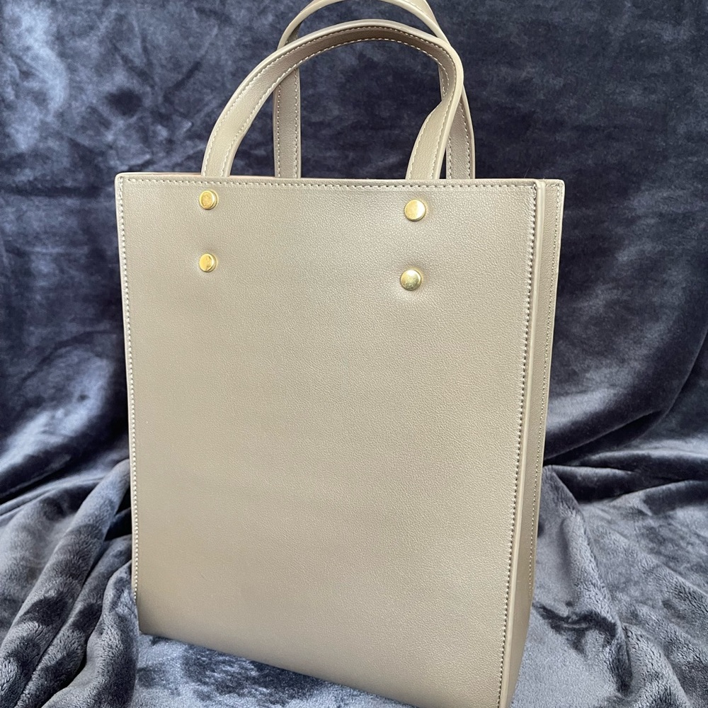 Brand new grey leather bag - Picture 2 of 10
